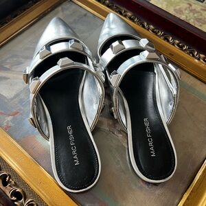 Marc Fisher Silver Metallic studded shoes size 8.5